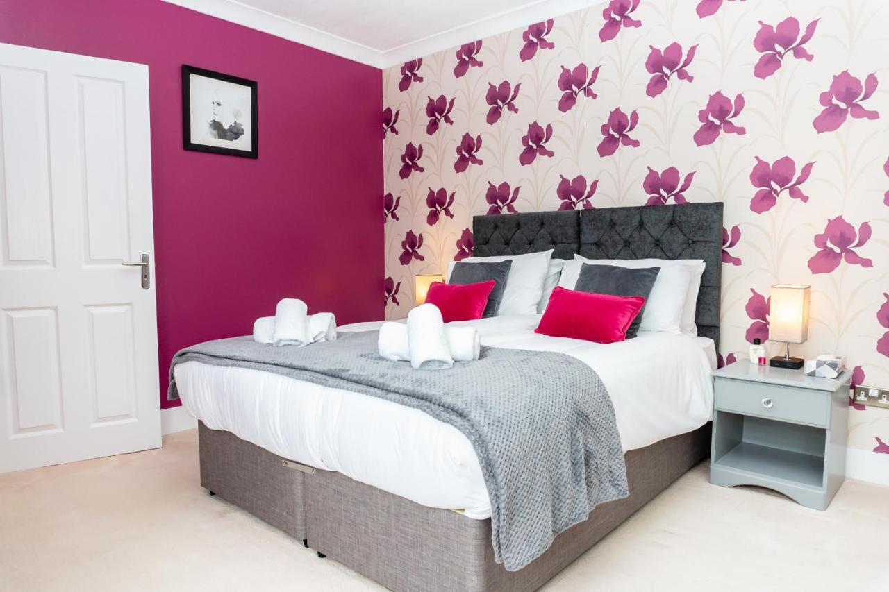 Red Cherry House Watford  Zewnętrze zdjęcie