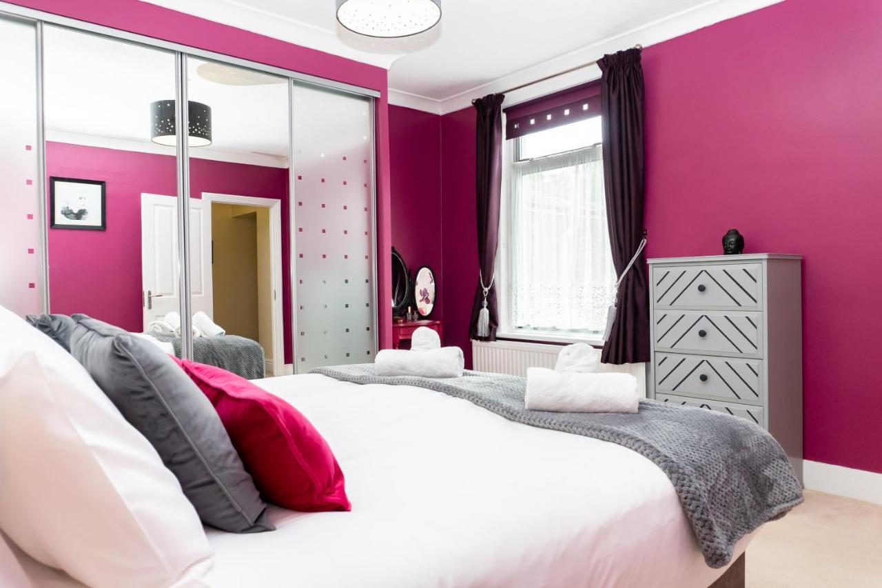 Red Cherry House Watford  Zewnętrze zdjęcie